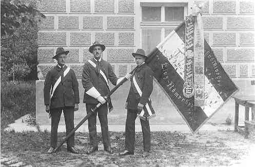 fahnenweihe1924_75.jpg fahnenweihe1924_75.jpg